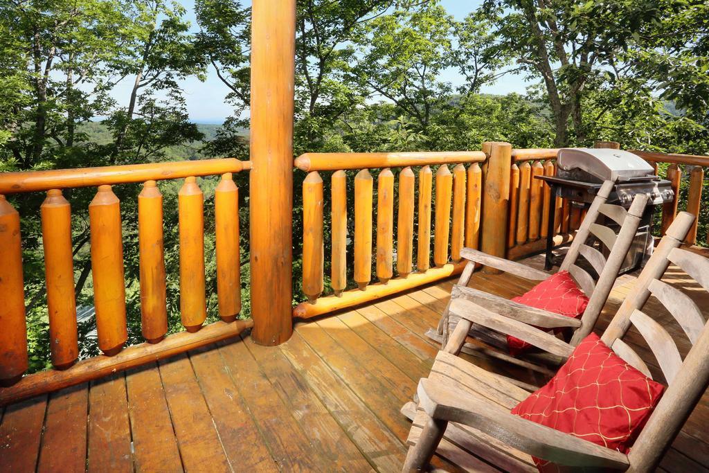 Rising Eagle Lodge - Eight Bedroom Pigeon Forge Exterior foto